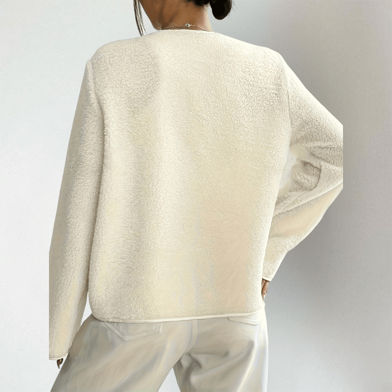 Cacilia | Comfortable Cardigan