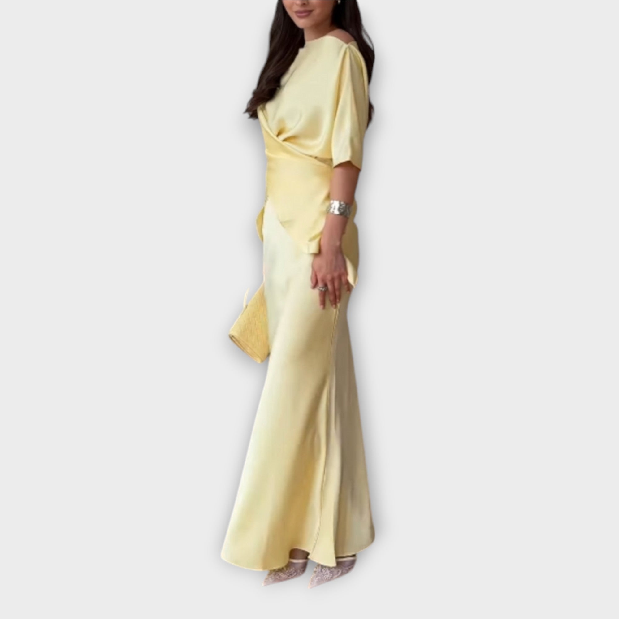 Finja - Off-Shoulder Top with Knot Front and Skirt Ensemble