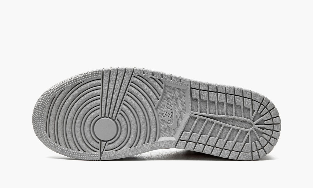 AIR JORDAN 1 LOW SE ¡°White / Grey / Red¡±