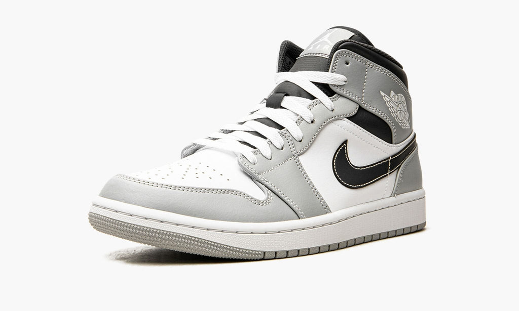 Air Jordan 1 Mid ¡°Light Smoke Grey 2.0¡±