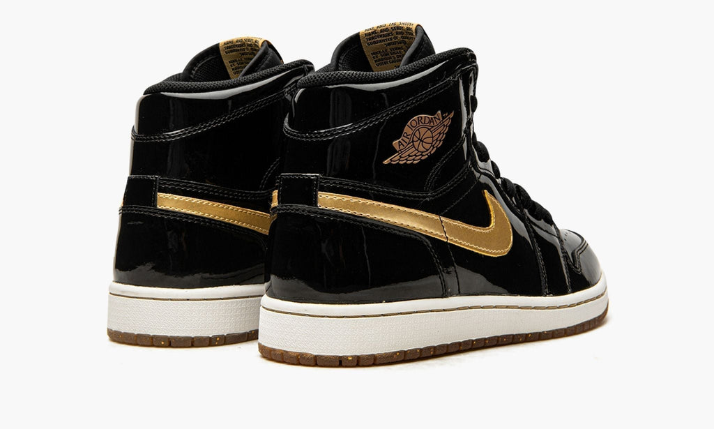 Air Jordan 1 Retro High OG ¡°Black/Metallic Gold¡±