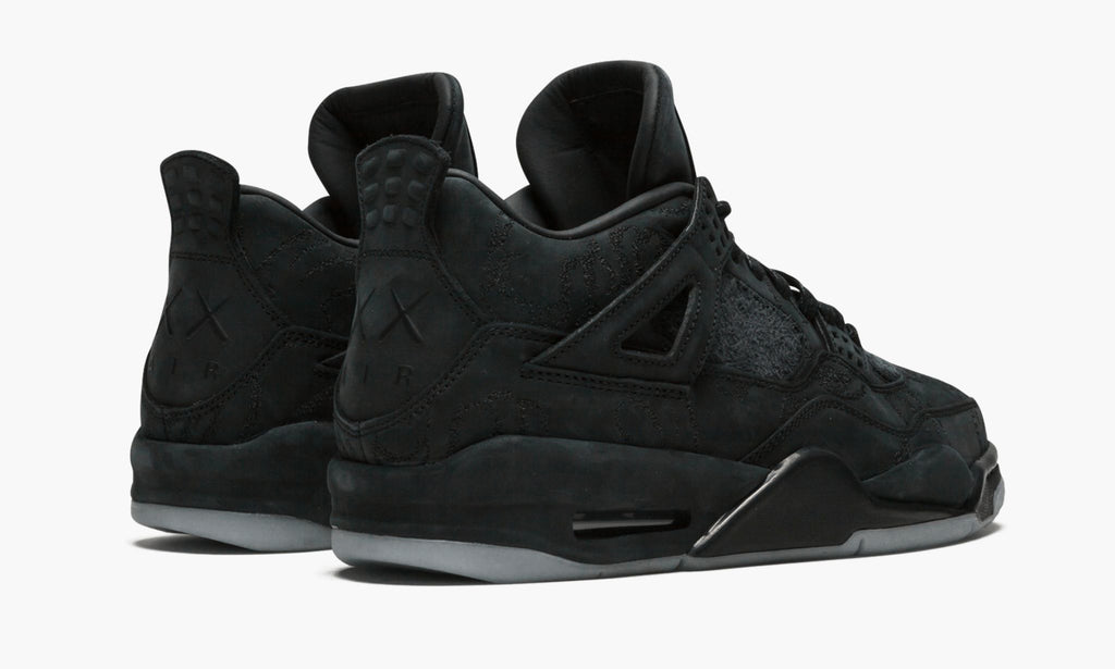 Air Jordan 4 Retro ¡°Kaws ¨C Black¡±