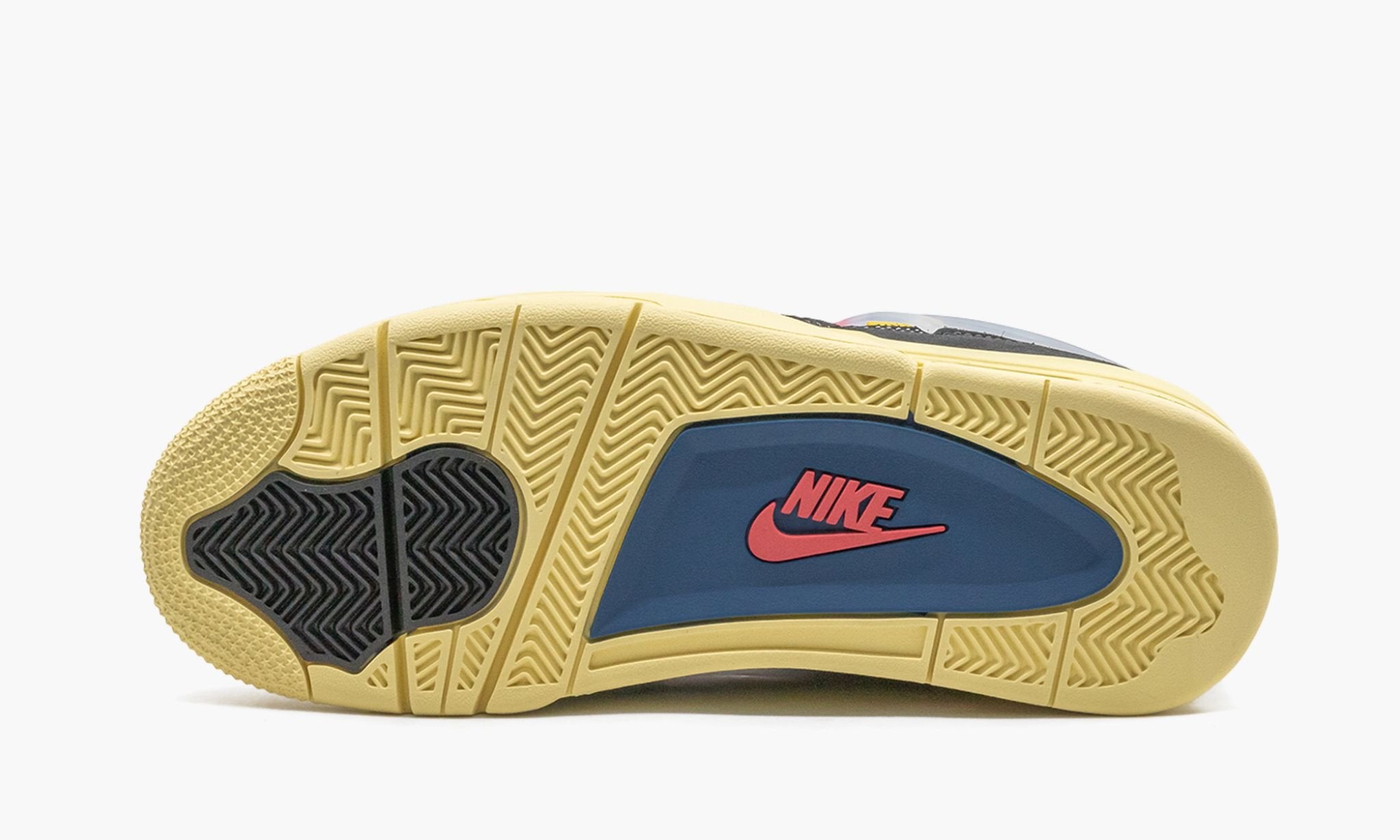 Air Jordan 4 Retro SP ¡°Union ¨C Off Noir¡±