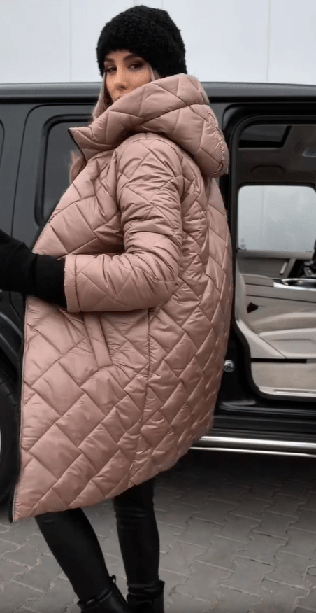Katy | Elegant Quilted Down Jacket with Hood
