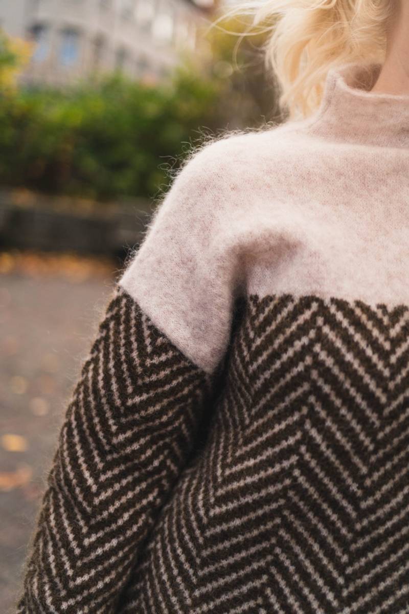 ADELIE | Premium Turtleneck